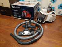Odkurzacz bezworkowy Electrolux Ultrasilencer ZSPCSILENT