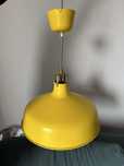 Druga żólta lampa