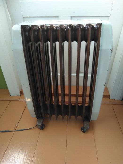 Електрорадиатор ЕРМПА-1.0/220в