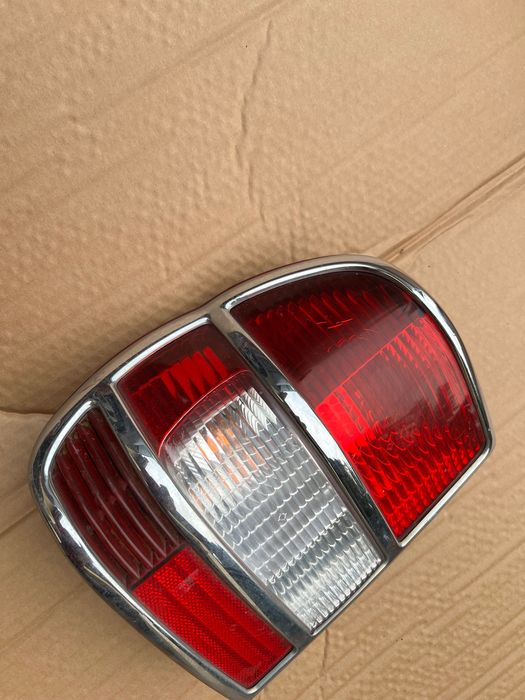 Lampa Pajero Pinin lewy tył lewa Pini tylna