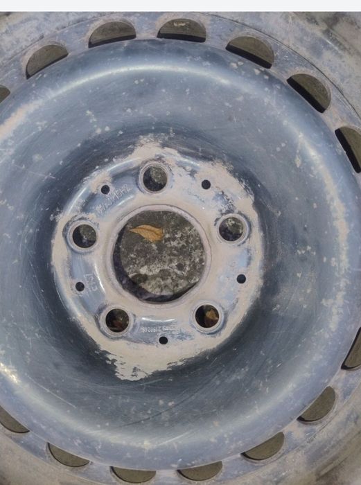 Продам запаску 5/112  R15