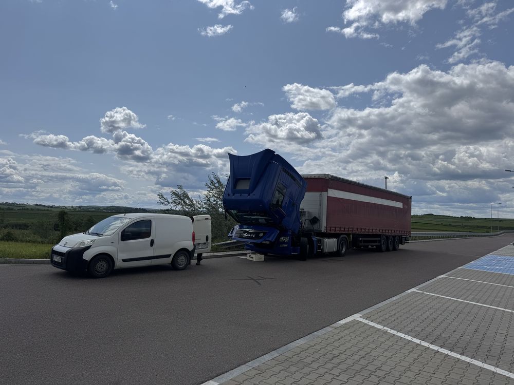 Mobilny serwis tir autostrada naprawa samochodów ciężarowych