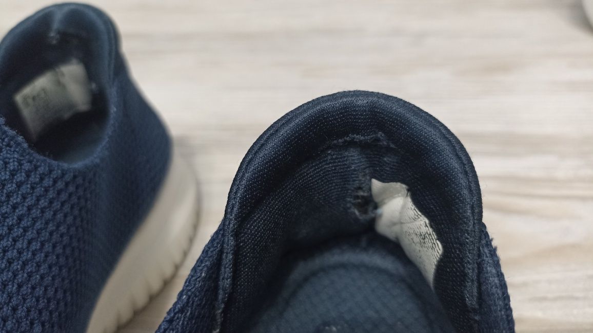 Сліпони кросівки Skechers Ultra Flex-First Take, б/в