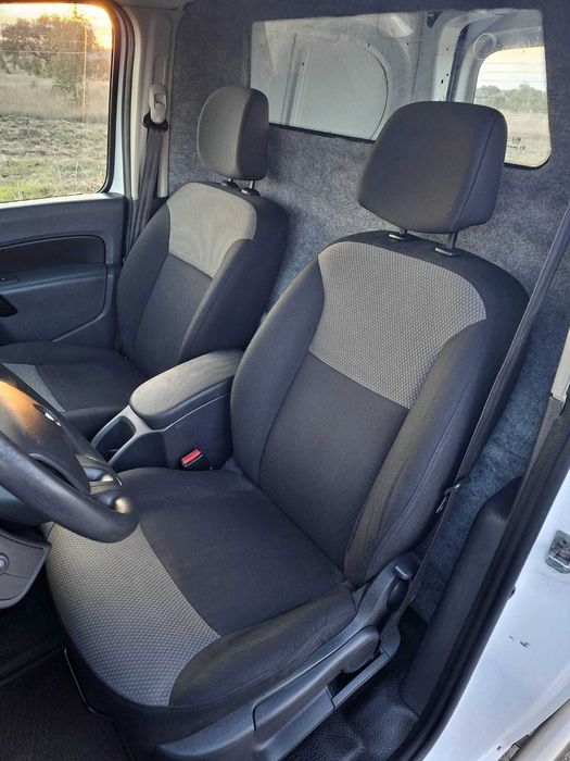 Kangoo compact em excelente estado