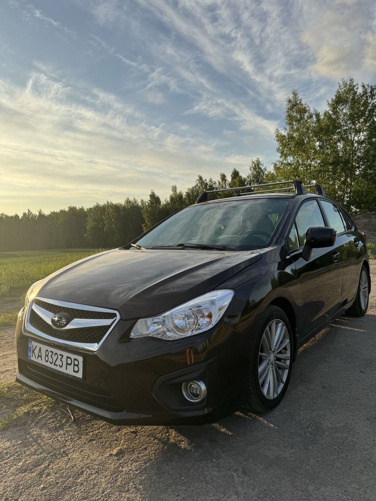 Продам Subaru Impreza 2012, 2.0 бензин