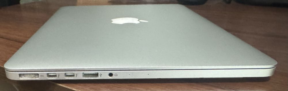 Macbook pro 13 2015 8/128