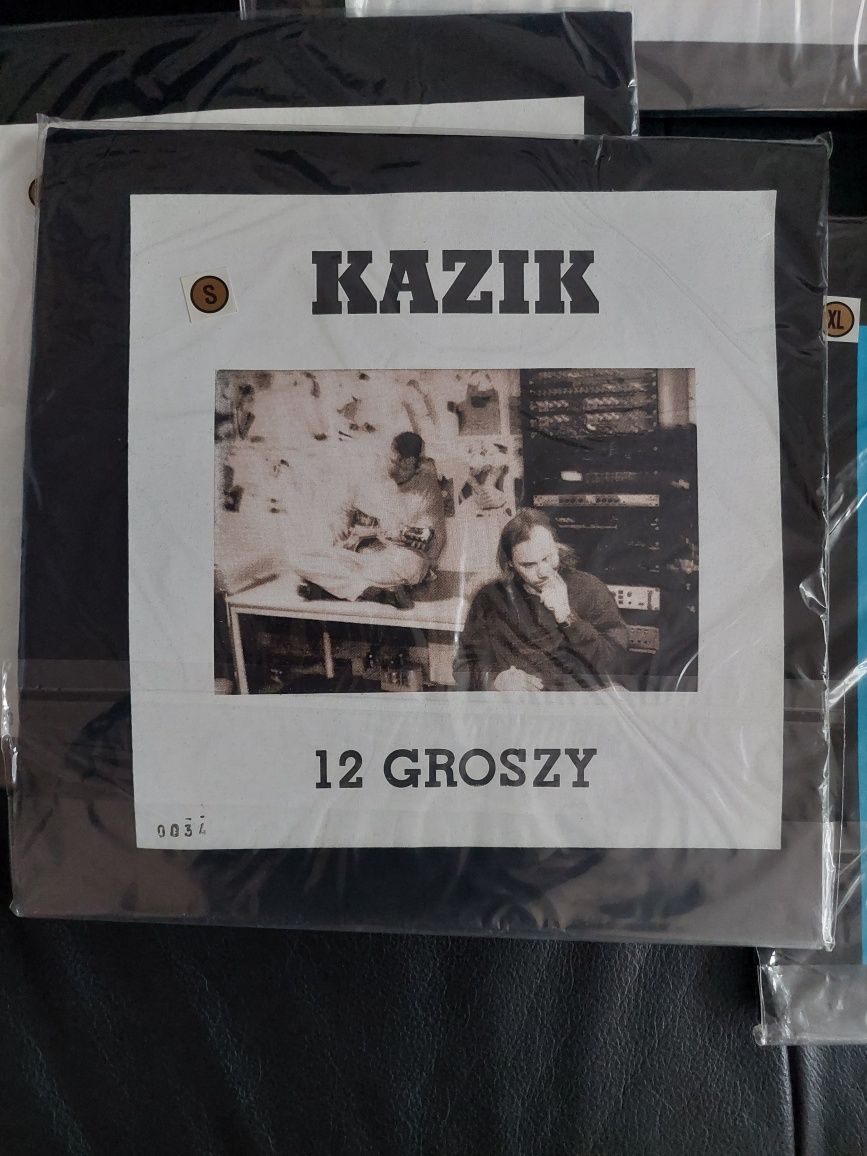 Koszulka Kazik 12 groszy. NOWA r. S nr.34