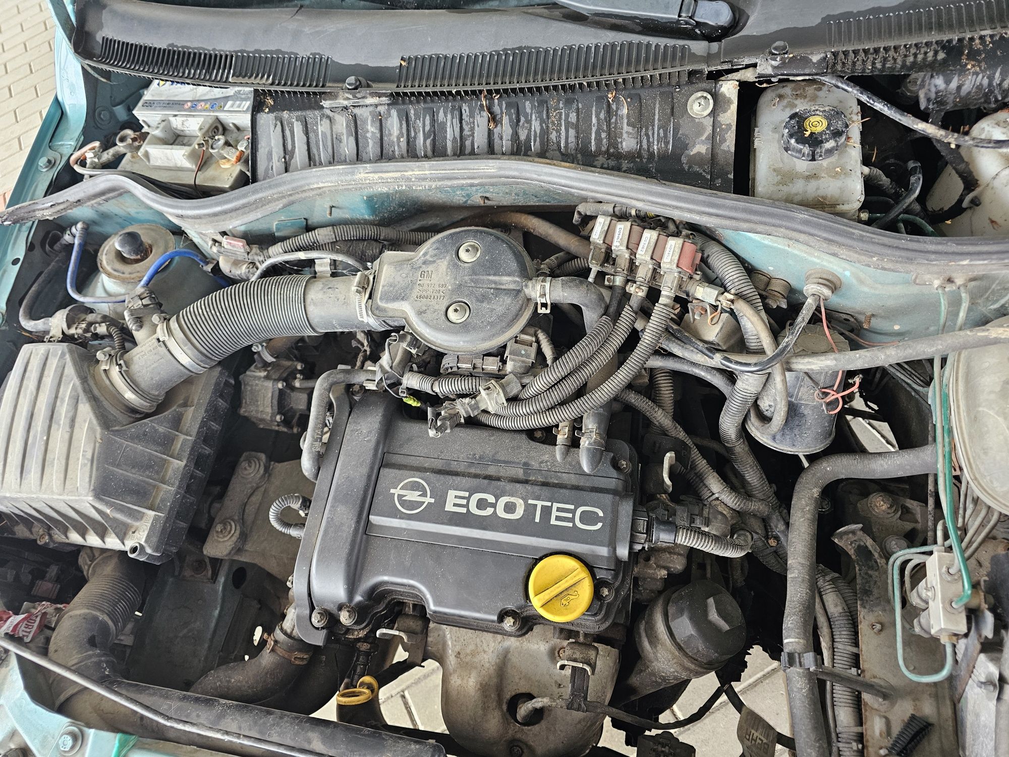 Opel Corsa 5 drzwi 1.0 LPG 2003r alufelgi radio CD