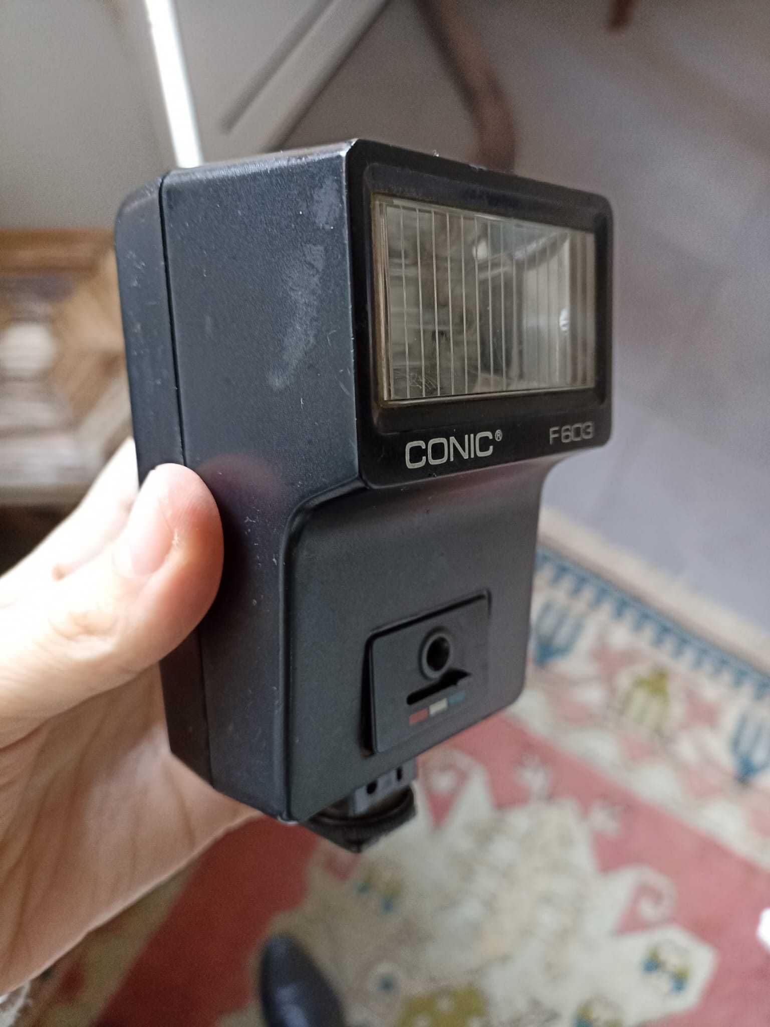 Flash para Máquina Fotográfica Conic F603