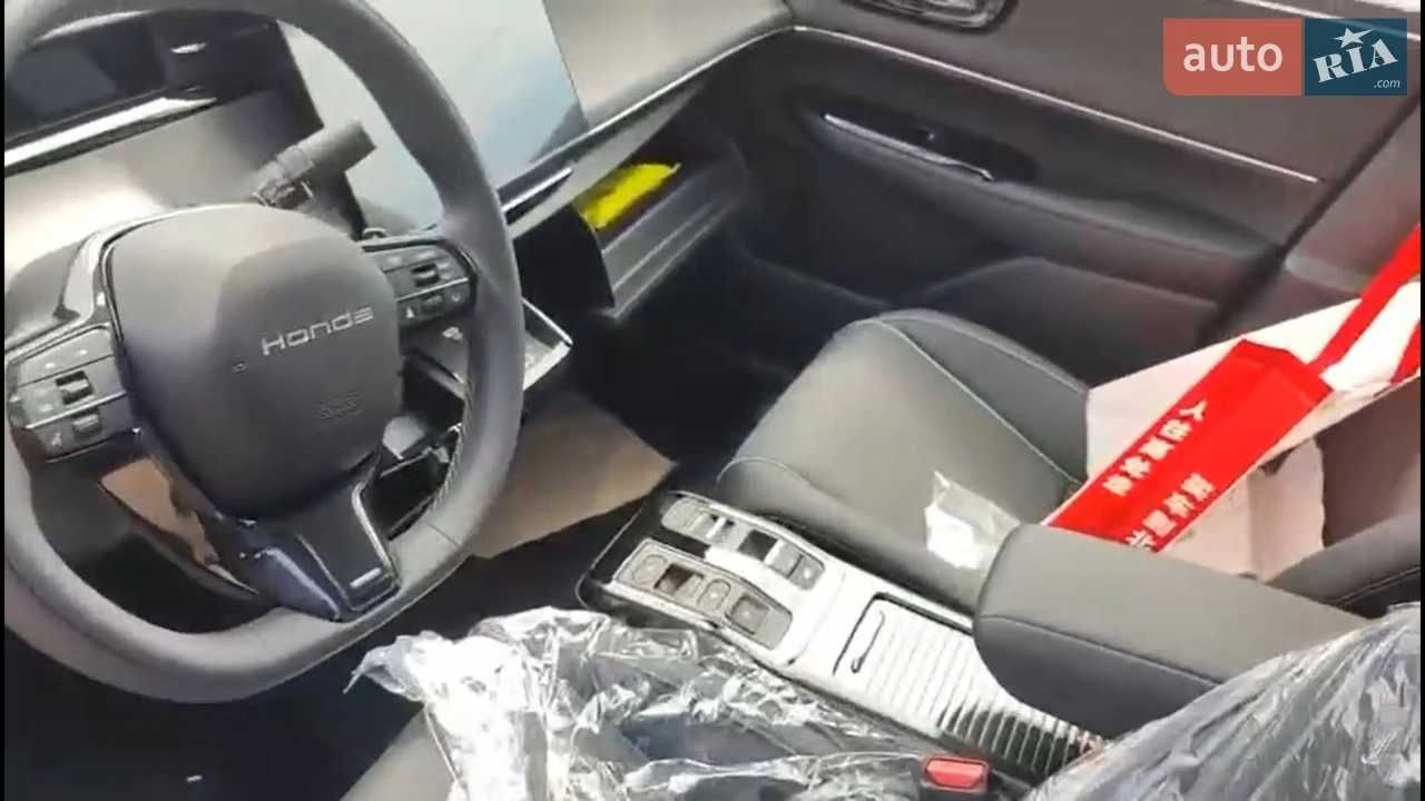 Honda e:NP2 2024