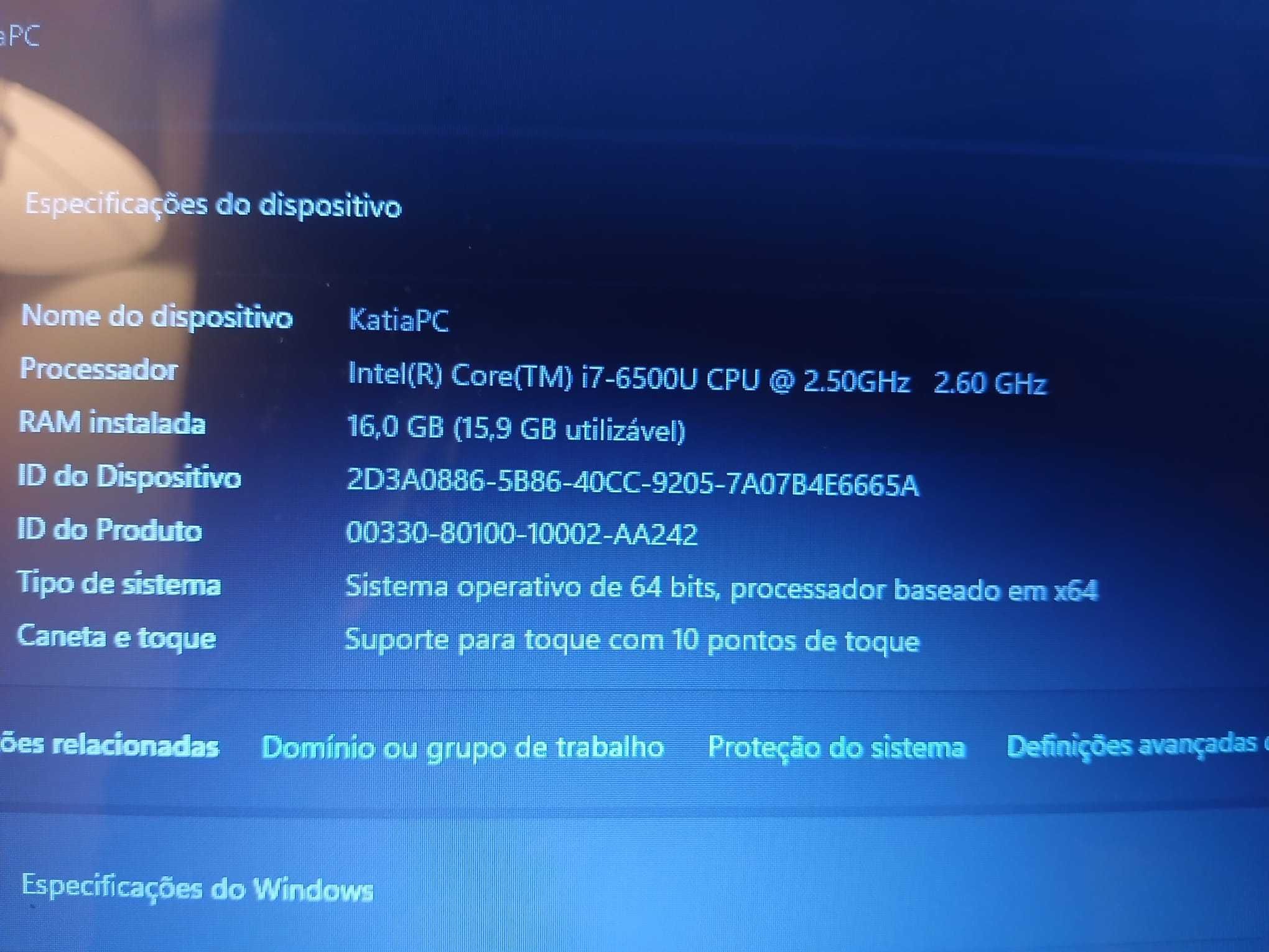 LENOVO YOGA I7 16GB, 2.6GHZ, reversível, com ecrã táctil