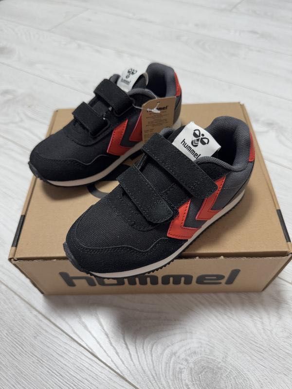 Гарні кросівки hummel 29 розмір
