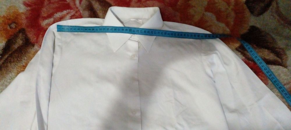 Рубашки білі до школи хлопчику 10-13 років