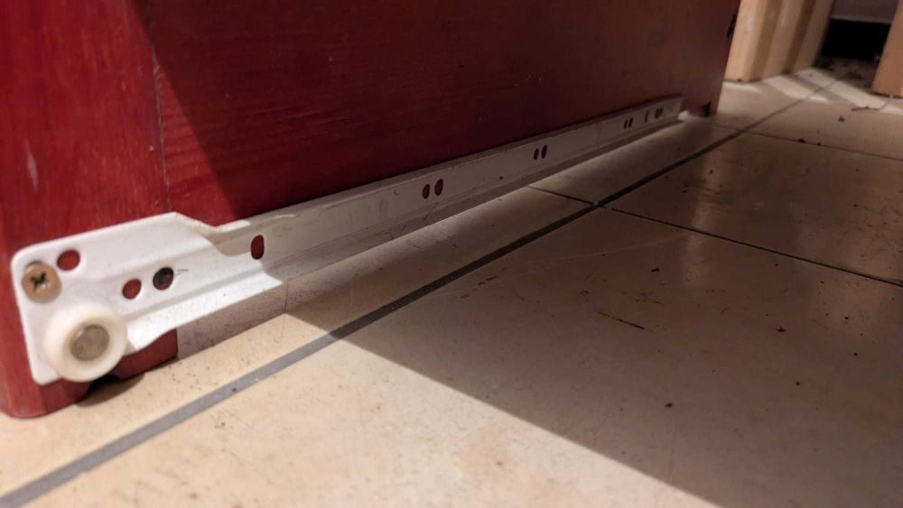 Łóżeczko dziecięce drewniane