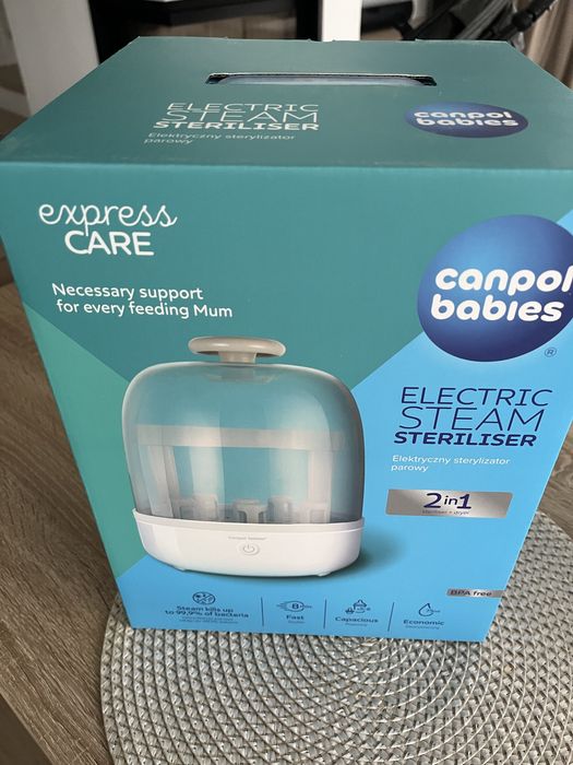 Elektryczny sterylizator parowy Canpol na gwarancji