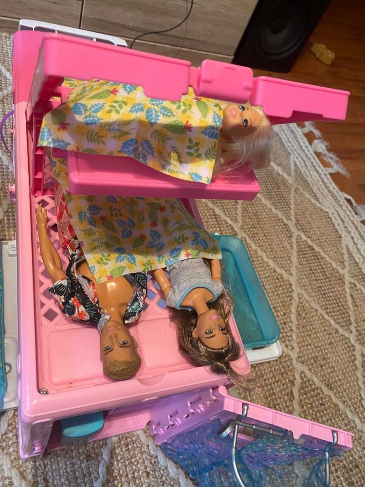 Kamper Barbie super stan