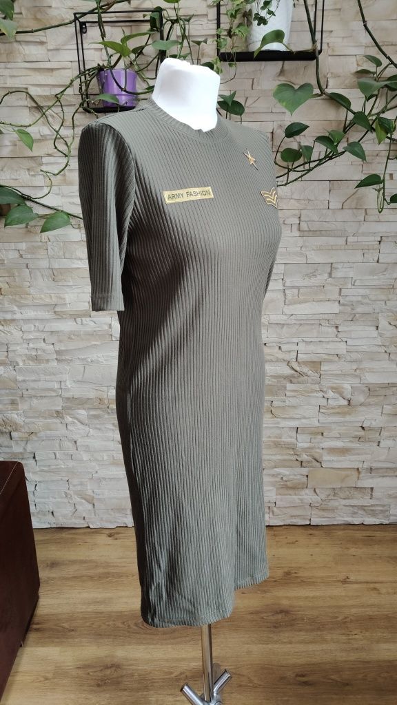 Khaki styl militarny Esmara rozm. S