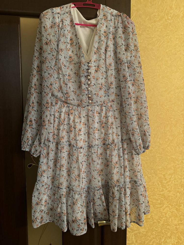 Продам шифонову сукню