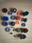 Lote de beyblades antigos