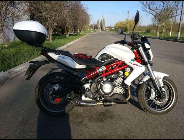 Benelli tnt 300 ABS