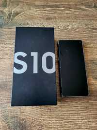 Продам смартфон Samsung S10