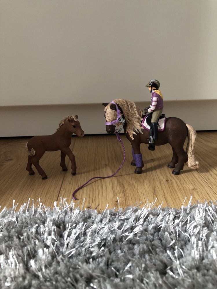 zestaw figurek schleich