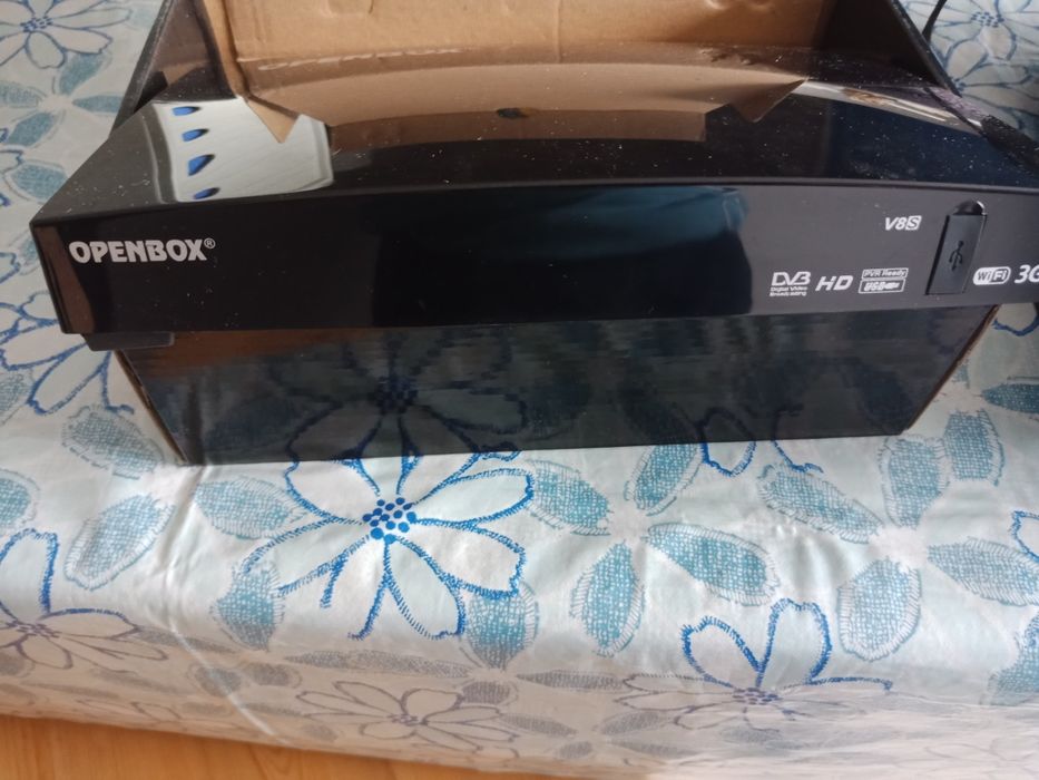 Open box satélite na caixa
