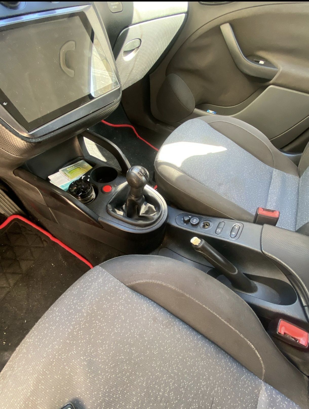 SEAT ALTEA ANO 2005, gasolina e GPL, 1600 CC, em bom estado