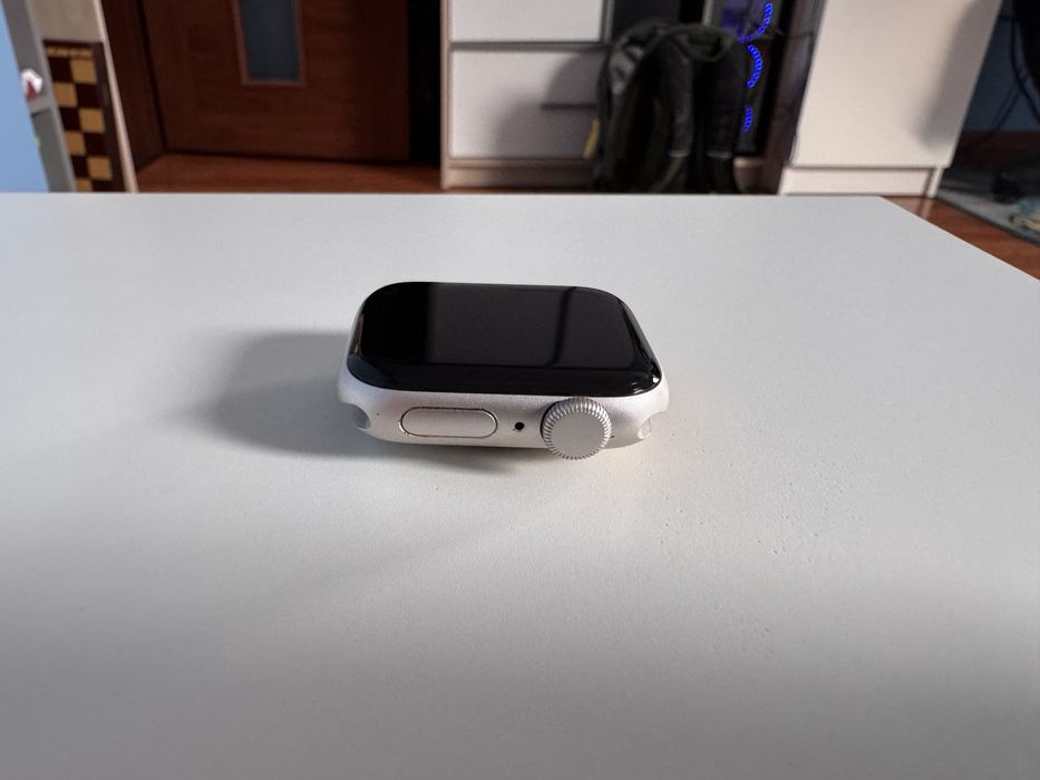 Apple Watch SE / 2gen / 40 mm