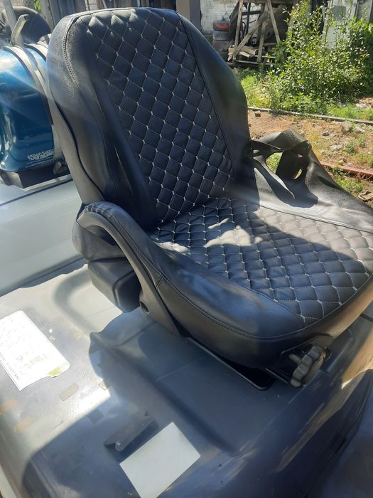 Погрузчик (навантажувач) NISSAN