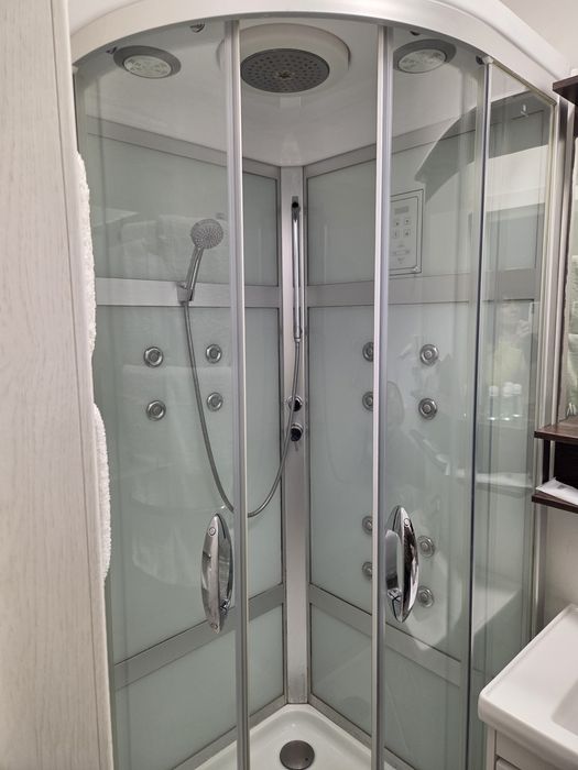 Душовий бокс б/у