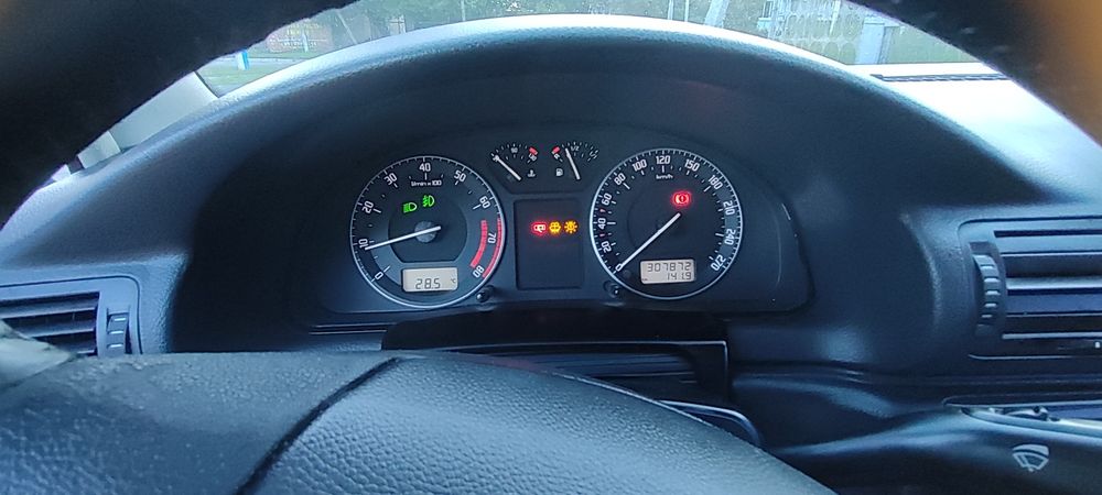 Продаж Skoda superb1