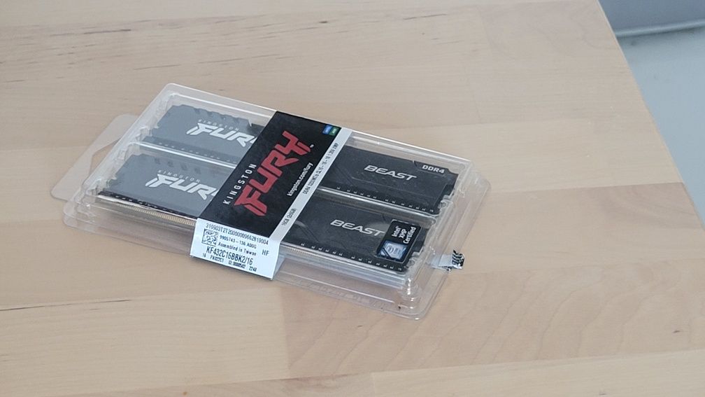 Pamiec RAM Kingston Fury Beast DDR4 2x8GB, 16GB