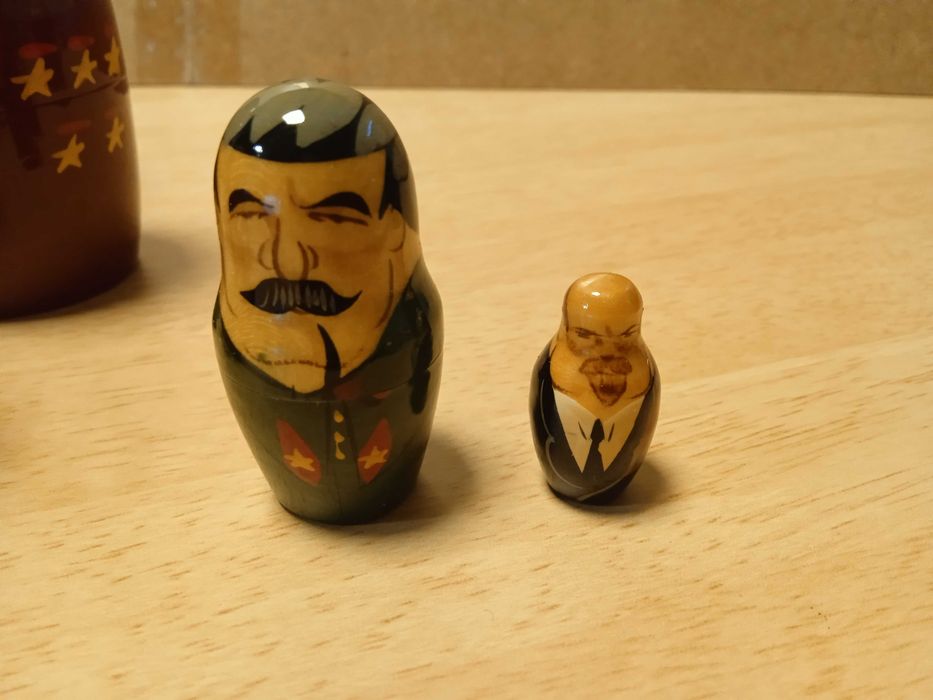 Matrioshka "Rara" Sete Lideres Russos Putin, Yeltsin, Gorbachev, Etc