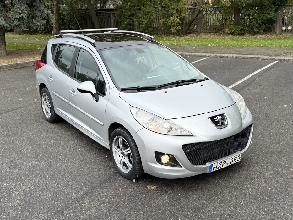 Peugeut 207, 1.6 Т-Дизель 2011 Сел поехал!
