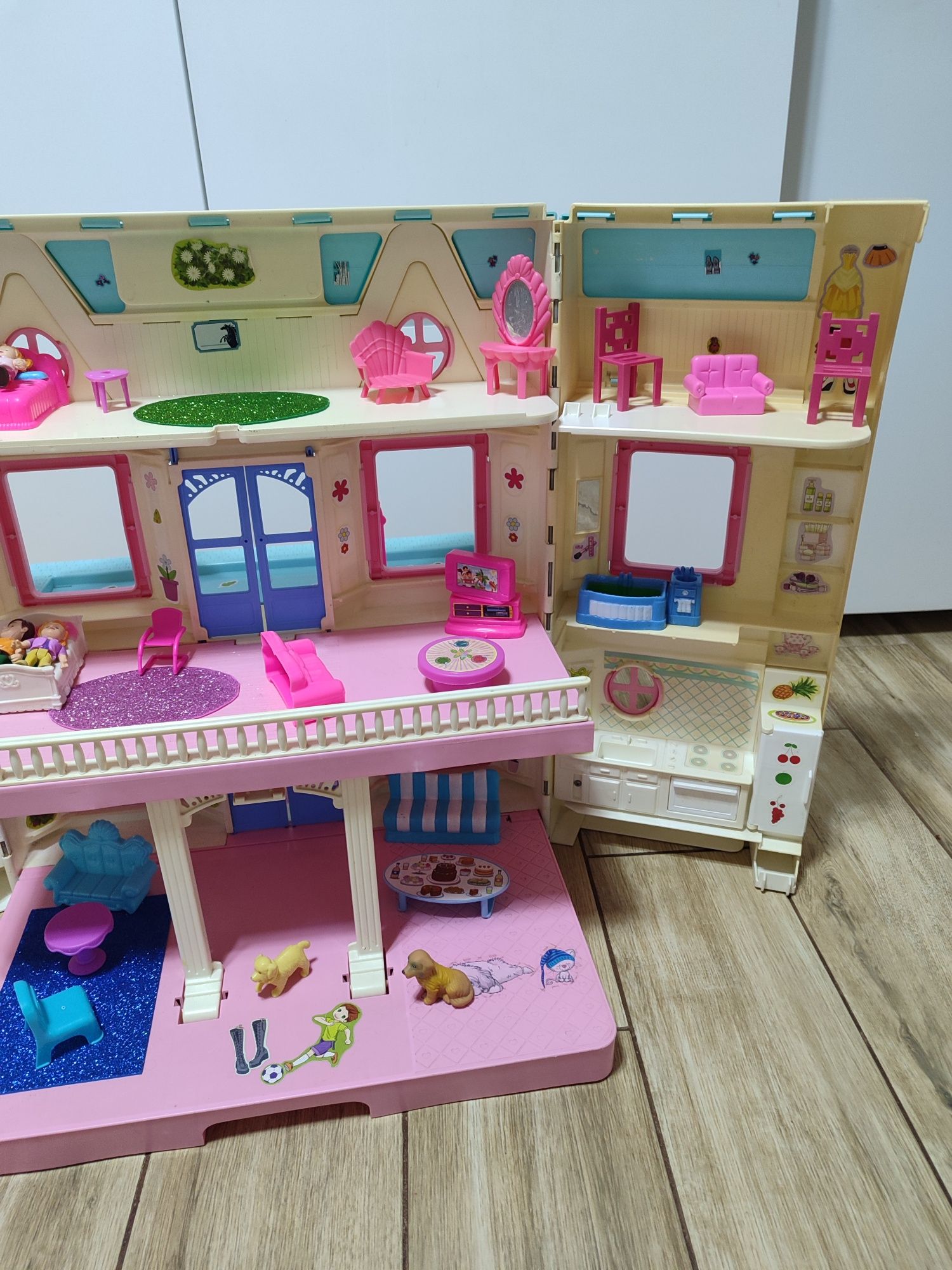 Domek dla lalek fisher Price