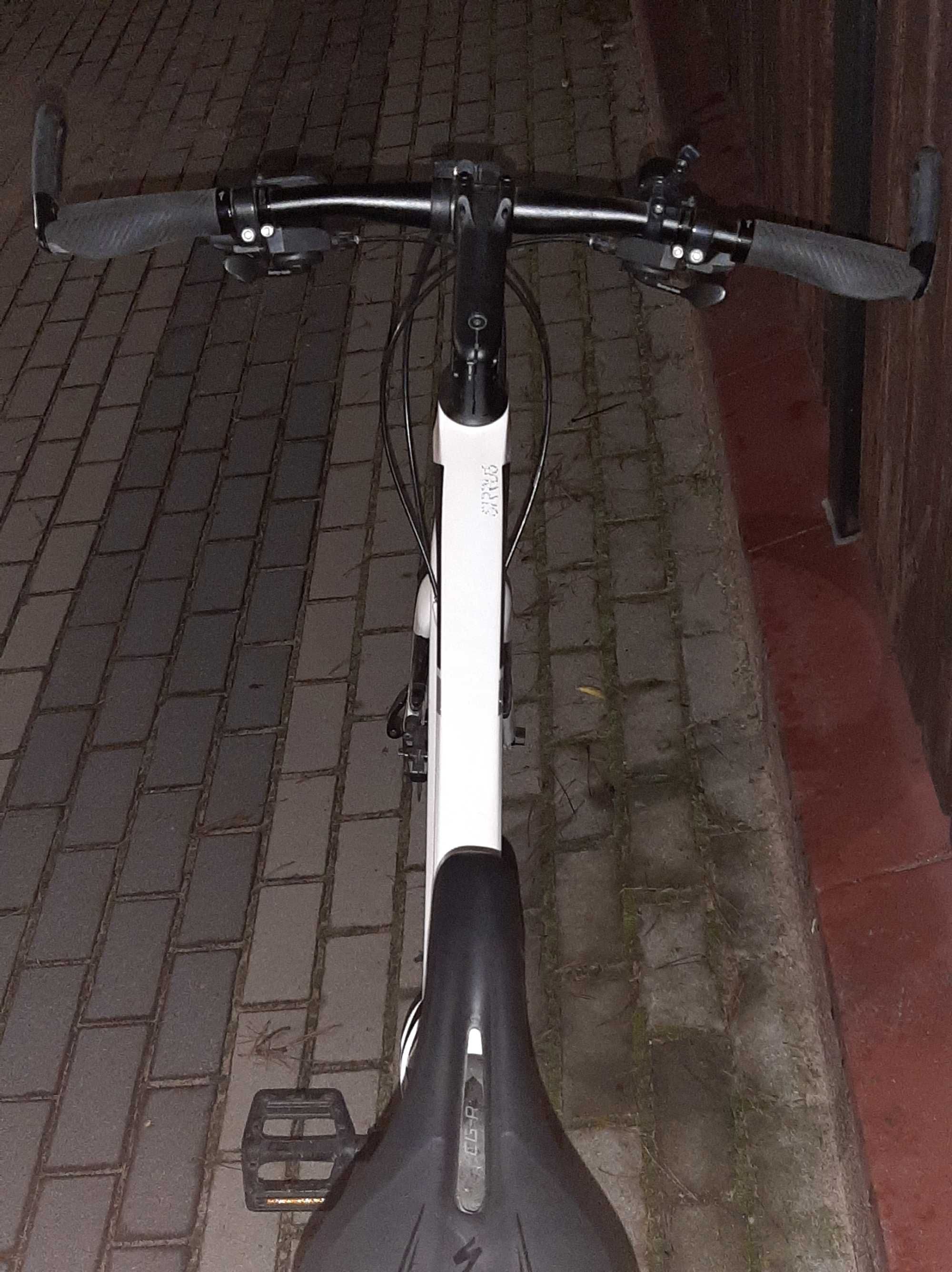 Specialized Sirrus