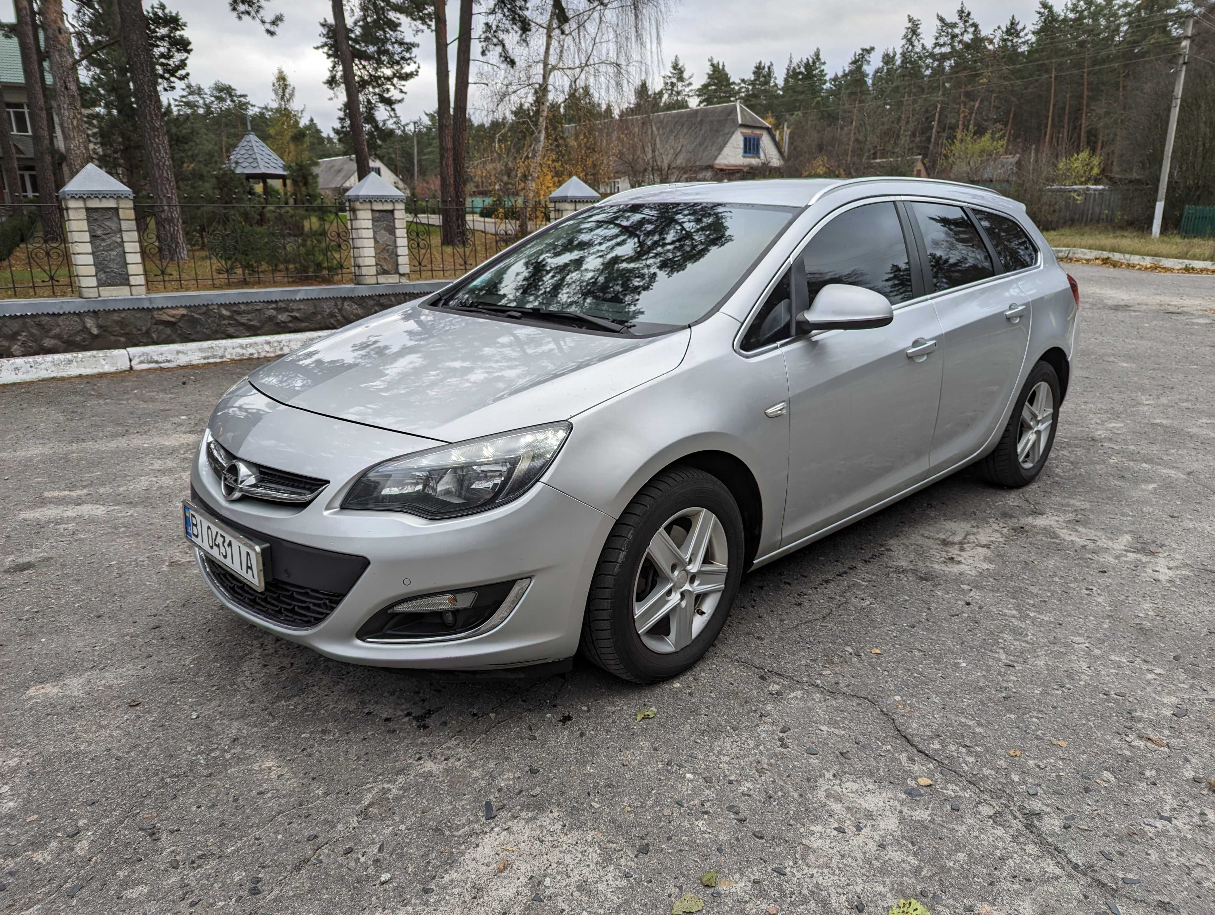 Opel Astra j 1.6 2015