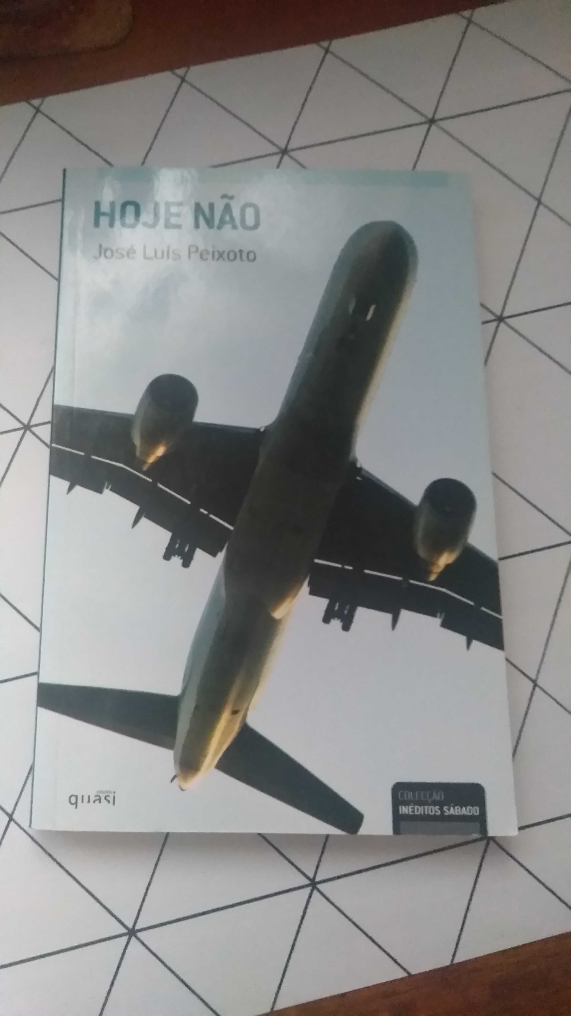 Livros diversos / vários títulos - Até 5€