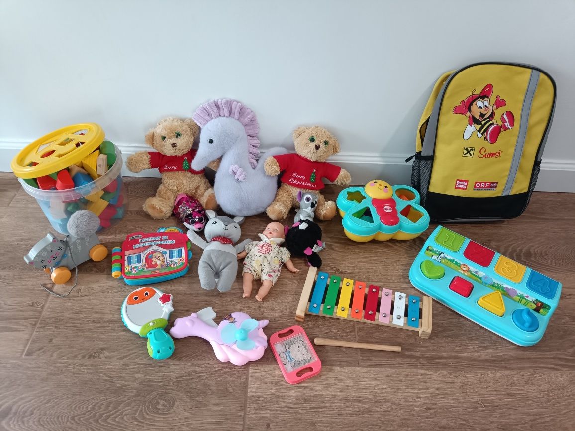 Zabawki dla niemowlaków sorter klocki drewniane pluszaki lusterko itp