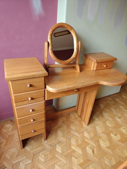 Meble sypialnia łóżko szafa komoda toaletka