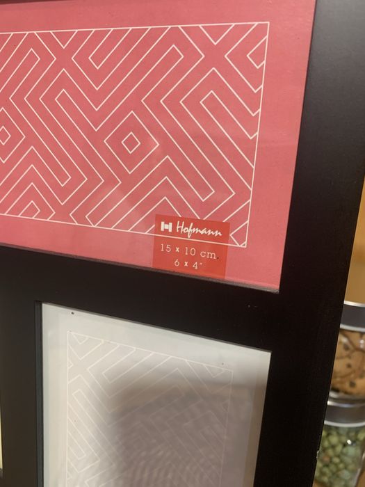 Moldura preta para varias fotografias