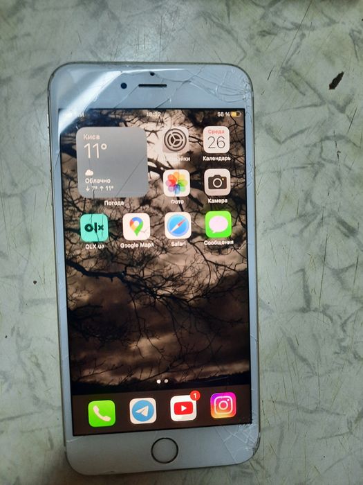 Продам iphone 6s + 16GB