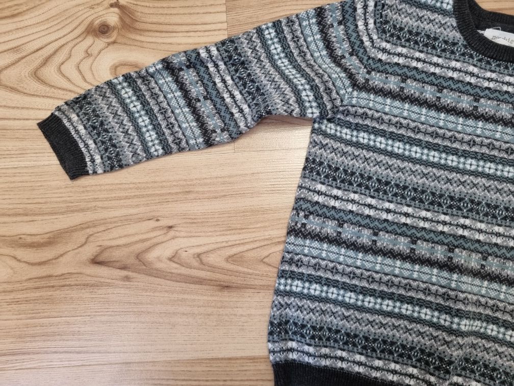 Sweter swetr Newbie 98-104cm 2-4lata