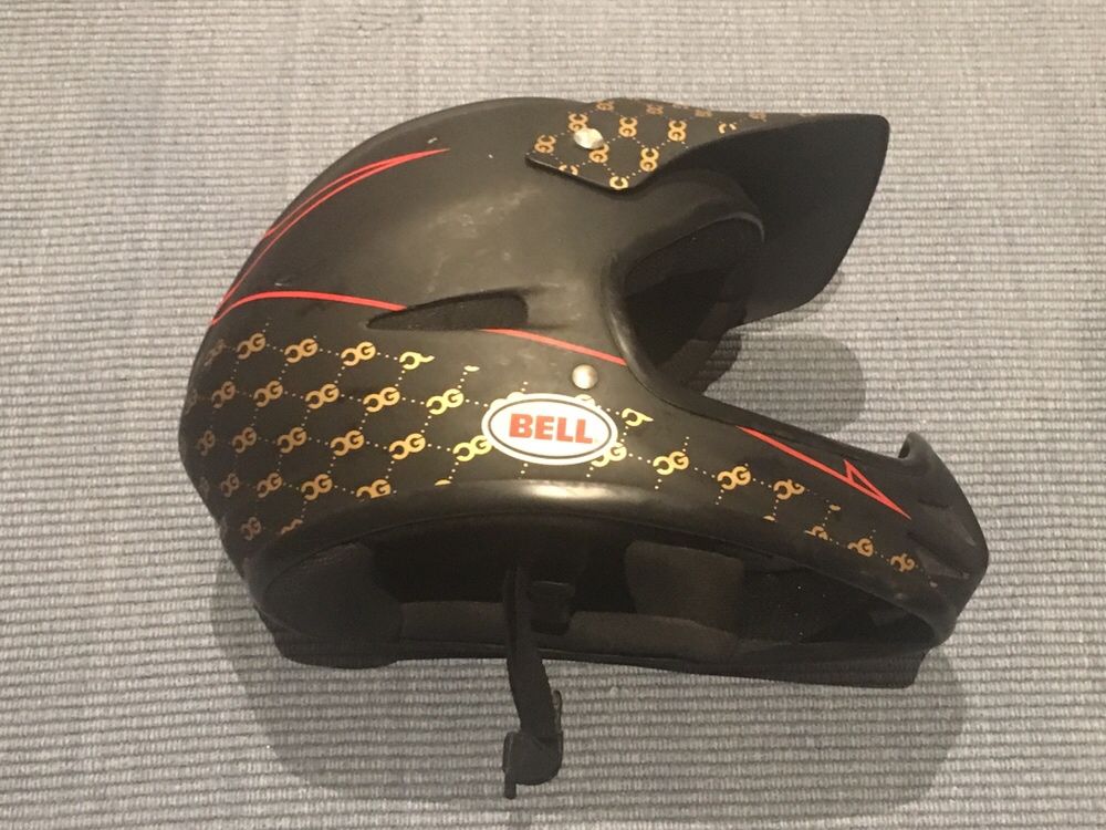 Capacete Bell