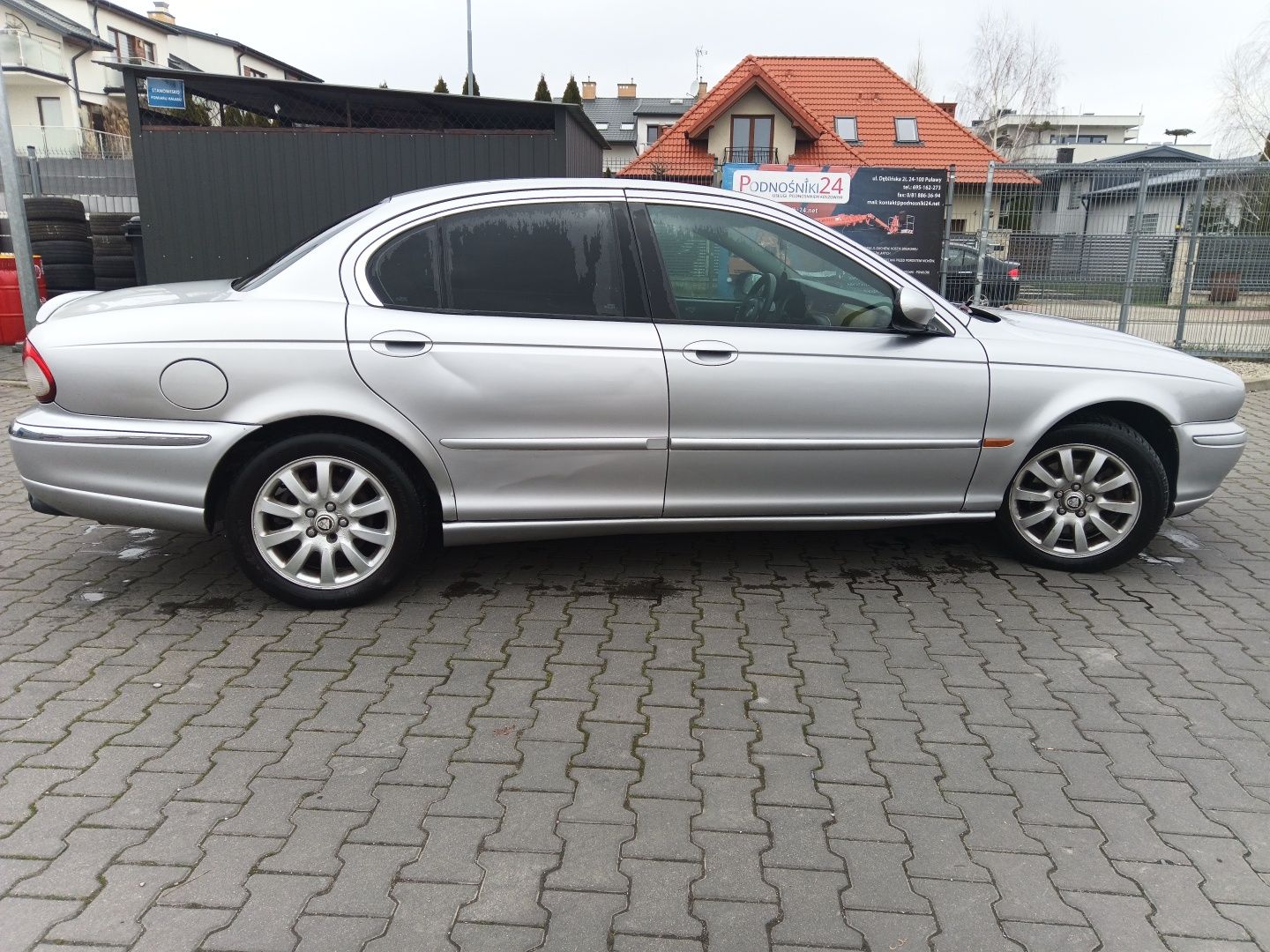 Sprzedam Jaguar X Type 2.5 LPG V6 4x4