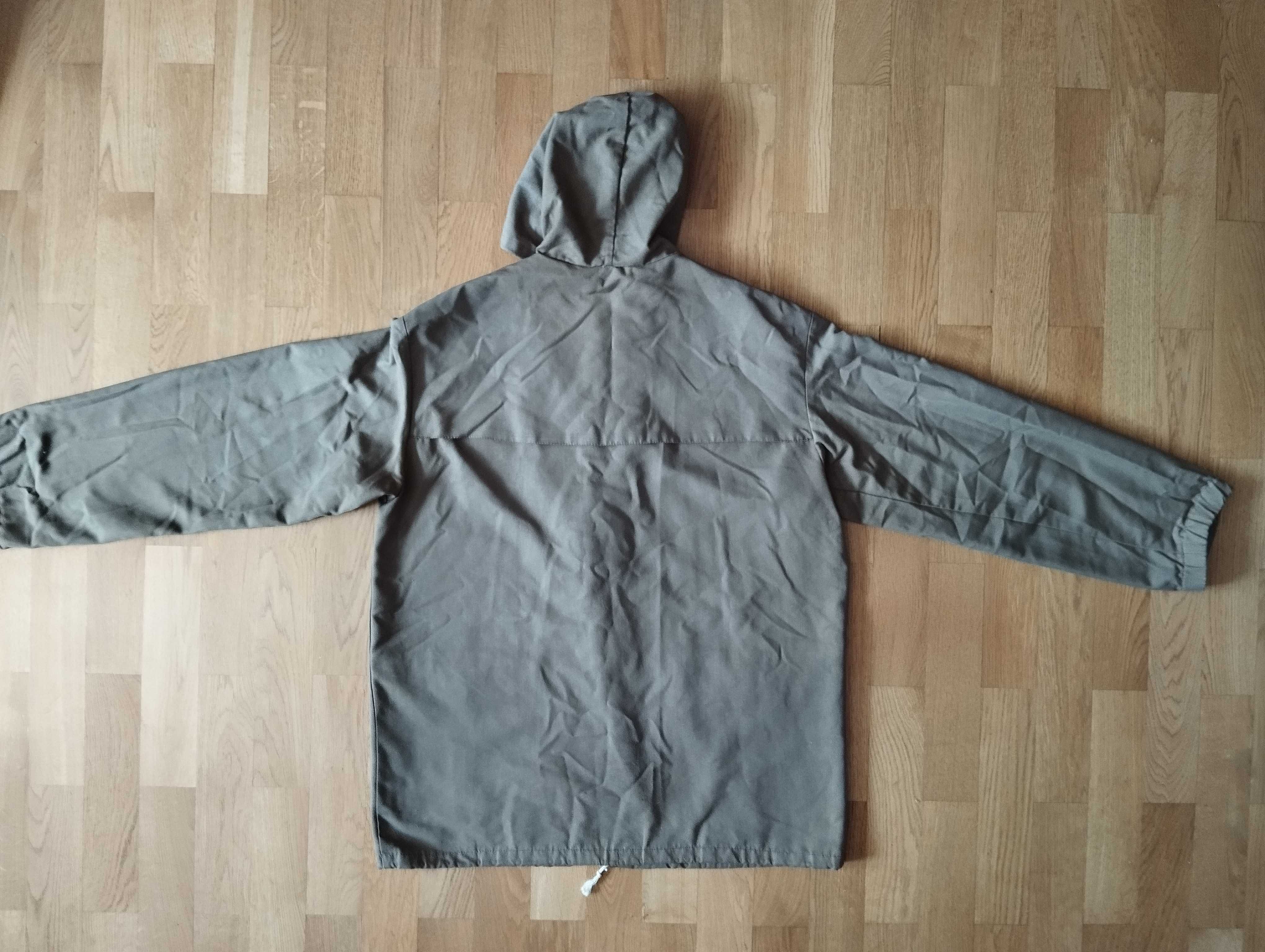 Kurtka/parka brązowa z kapturem i kieszeniami rozm. XL szerokość 116cm