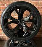 Koła Letnie 22 Audi Q8 SQ8 Nowe 285/40R22 Black Piano 2025