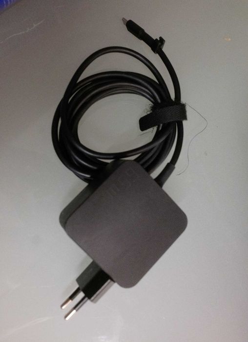 Asus ROG Ally Z1 Extreme + Dysk 2TB + dbrand Killswitch + WaterField