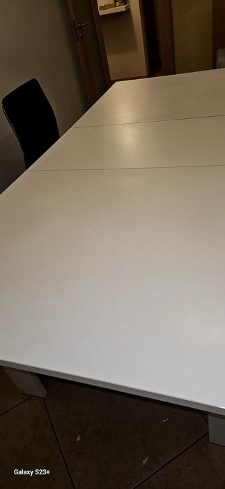 Mesa de jantar extensível